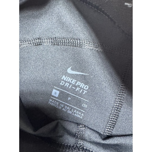 NIKE PRO WOMENS 3" TIGHT FIT SHORT 365 BLACK WHITE LOGO NWT - Picture 7 of 9